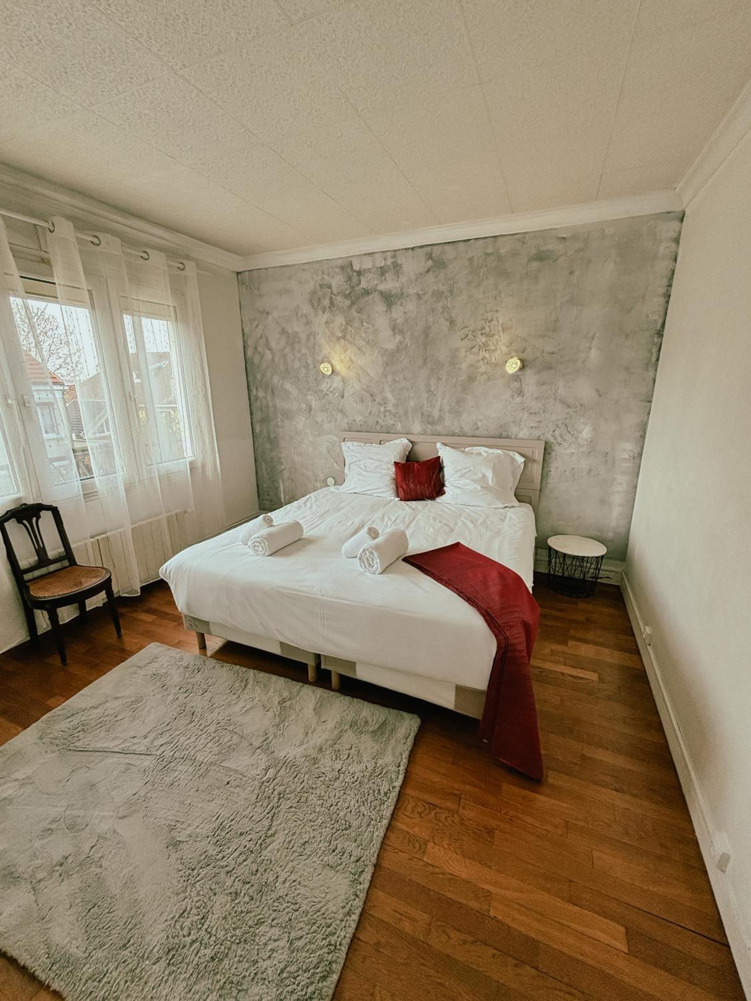Duplex Avec Jardin - Proche Paris - Disneyland - Rer - Noisy-le-Grand Εξωτερικό φωτογραφία