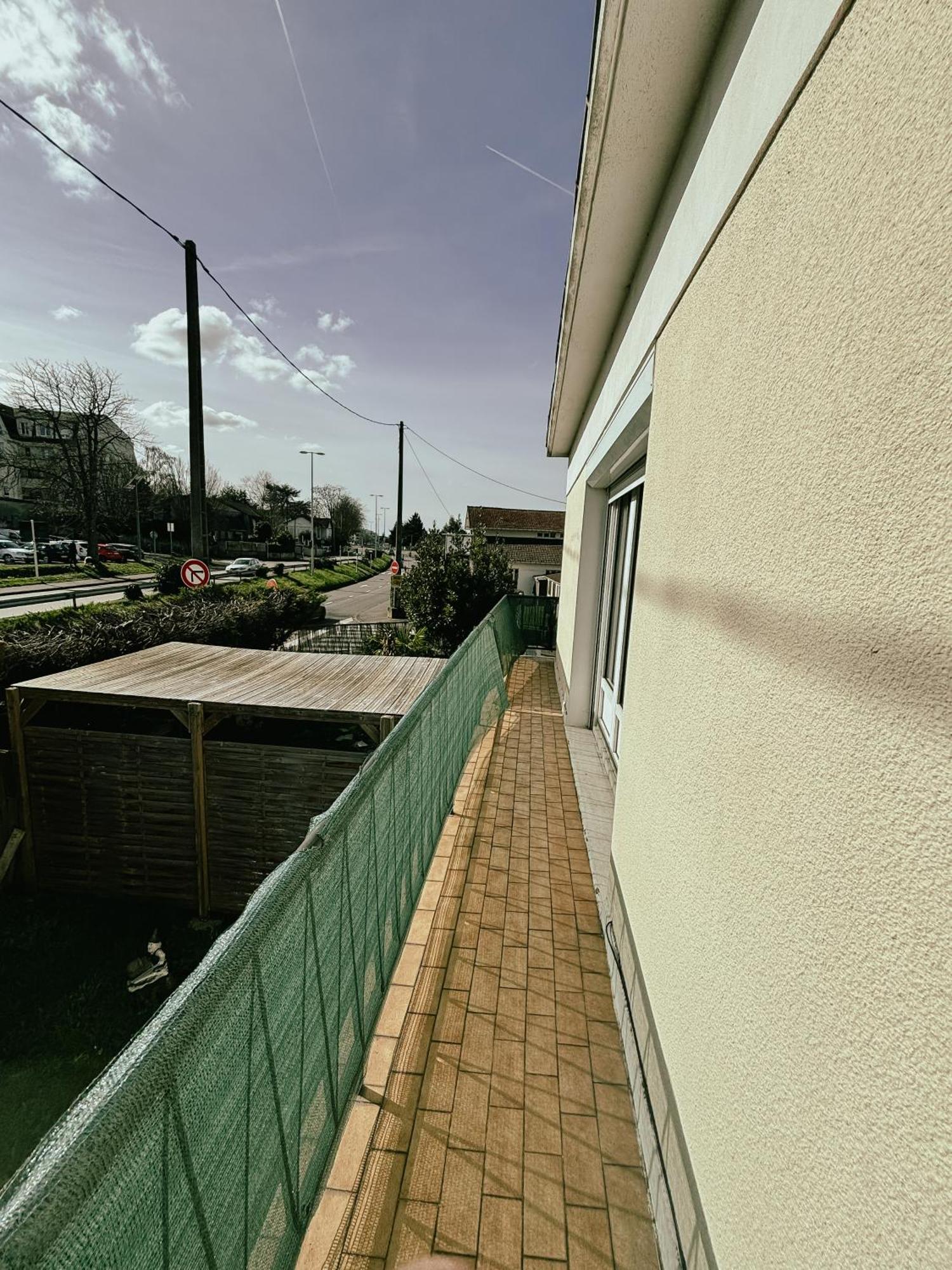Duplex Avec Jardin - Proche Paris - Disneyland - Rer - Noisy-le-Grand Εξωτερικό φωτογραφία